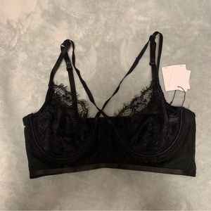 BNWT size small lace bralette